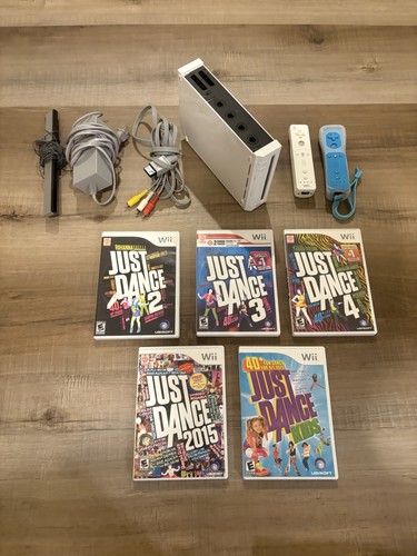 Nintendo wii console white - nintendo,